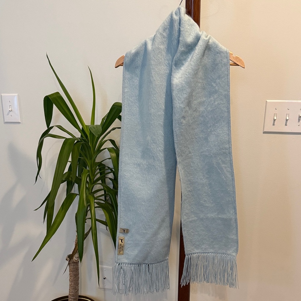 Alpaca Fur Light Blue Fringed Scarf Made In Peru - Picture 4 of 13